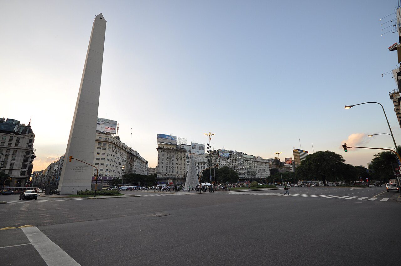 Buenos Aires Travel Guide 2026: Money, Transit, and Neighborhoods