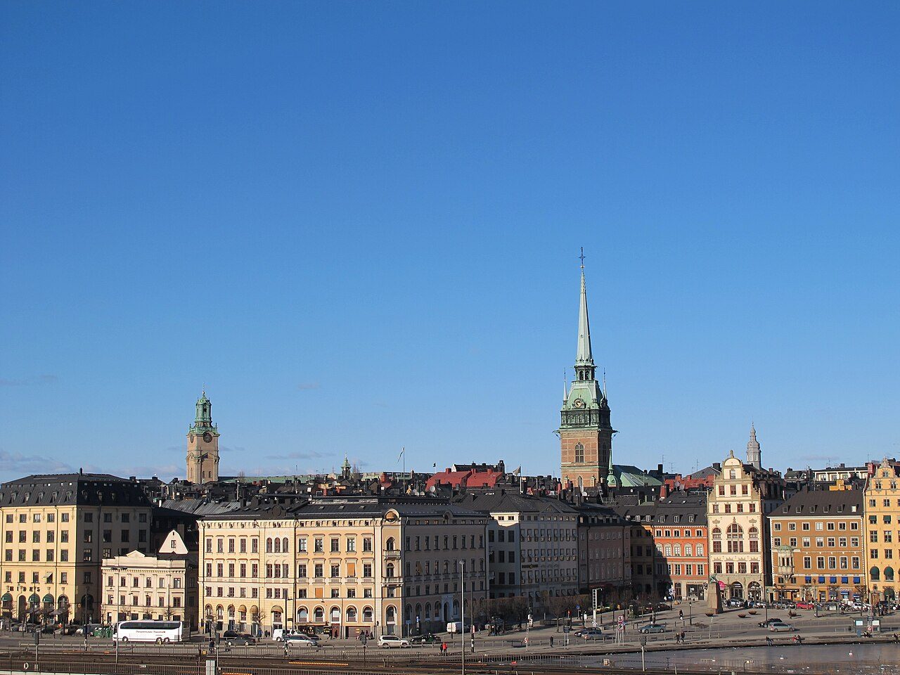 Stockholm Travel Guide: Costs, Getting Around and Choosing Your Season in 2026