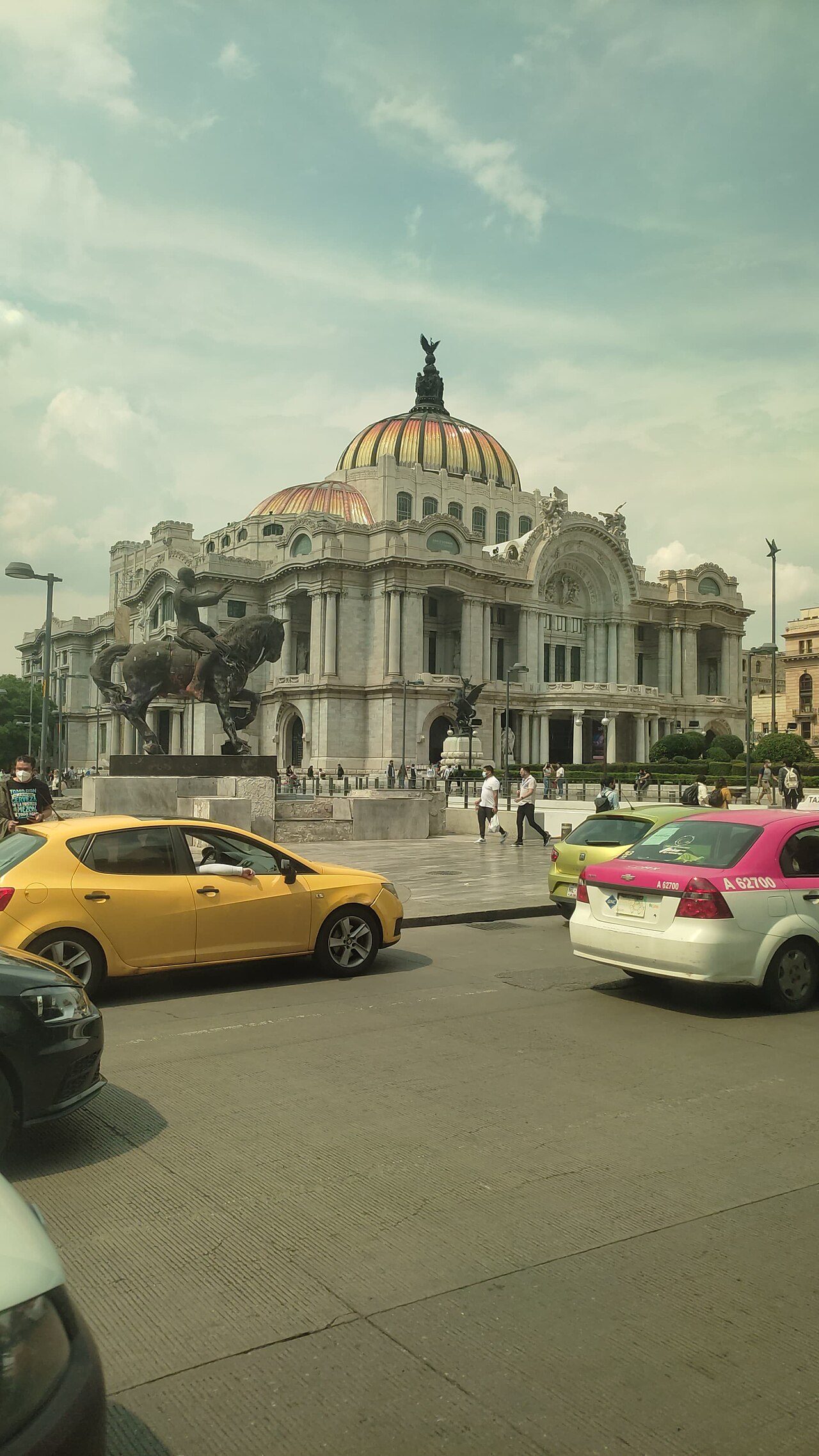 Mexico City travel guide 2026: airports, neighborhoods, and how not to get sick or scammed