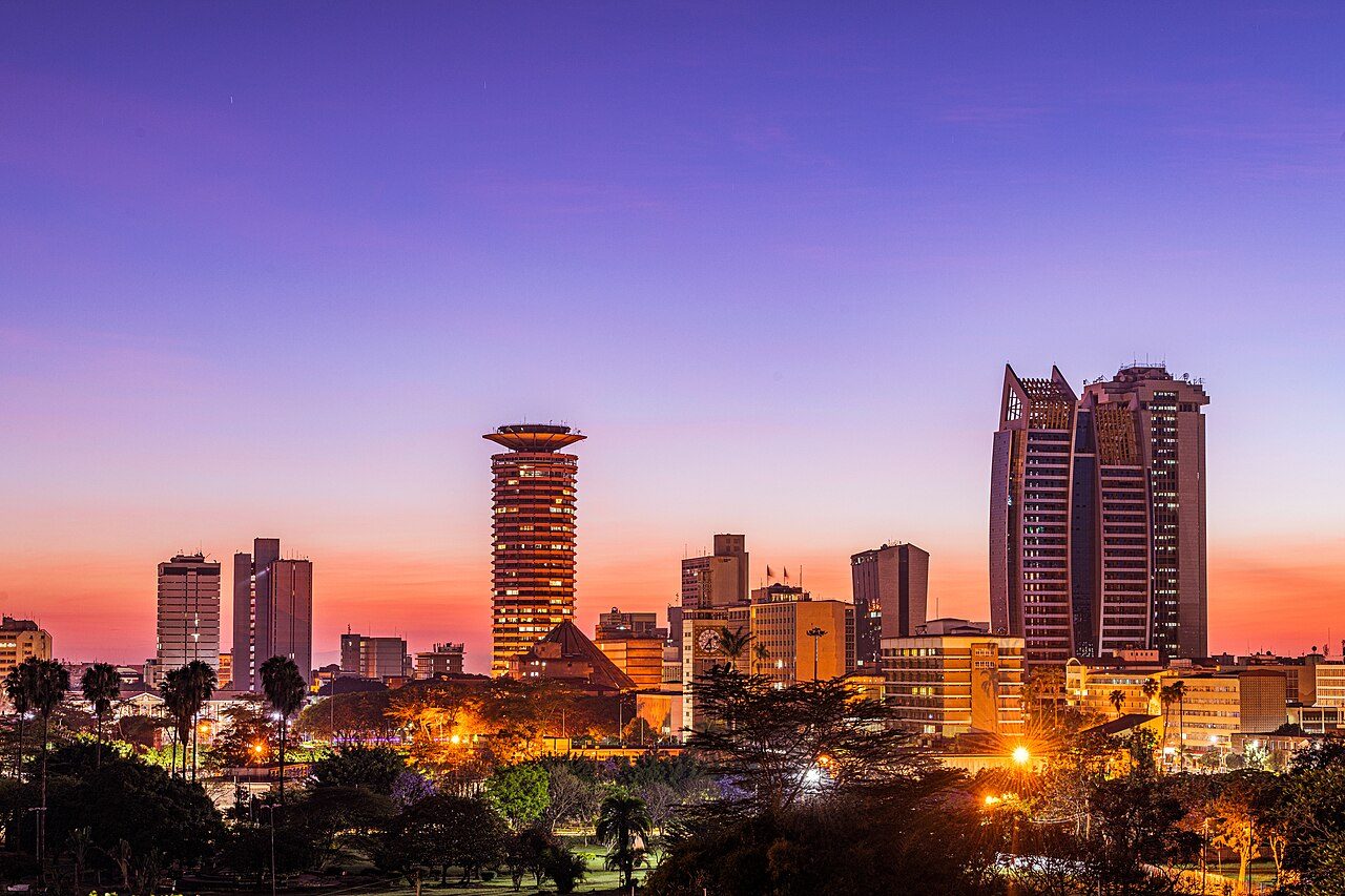 Nairobi Travel Guide: Getting Around, When to Go, and Where to Stay